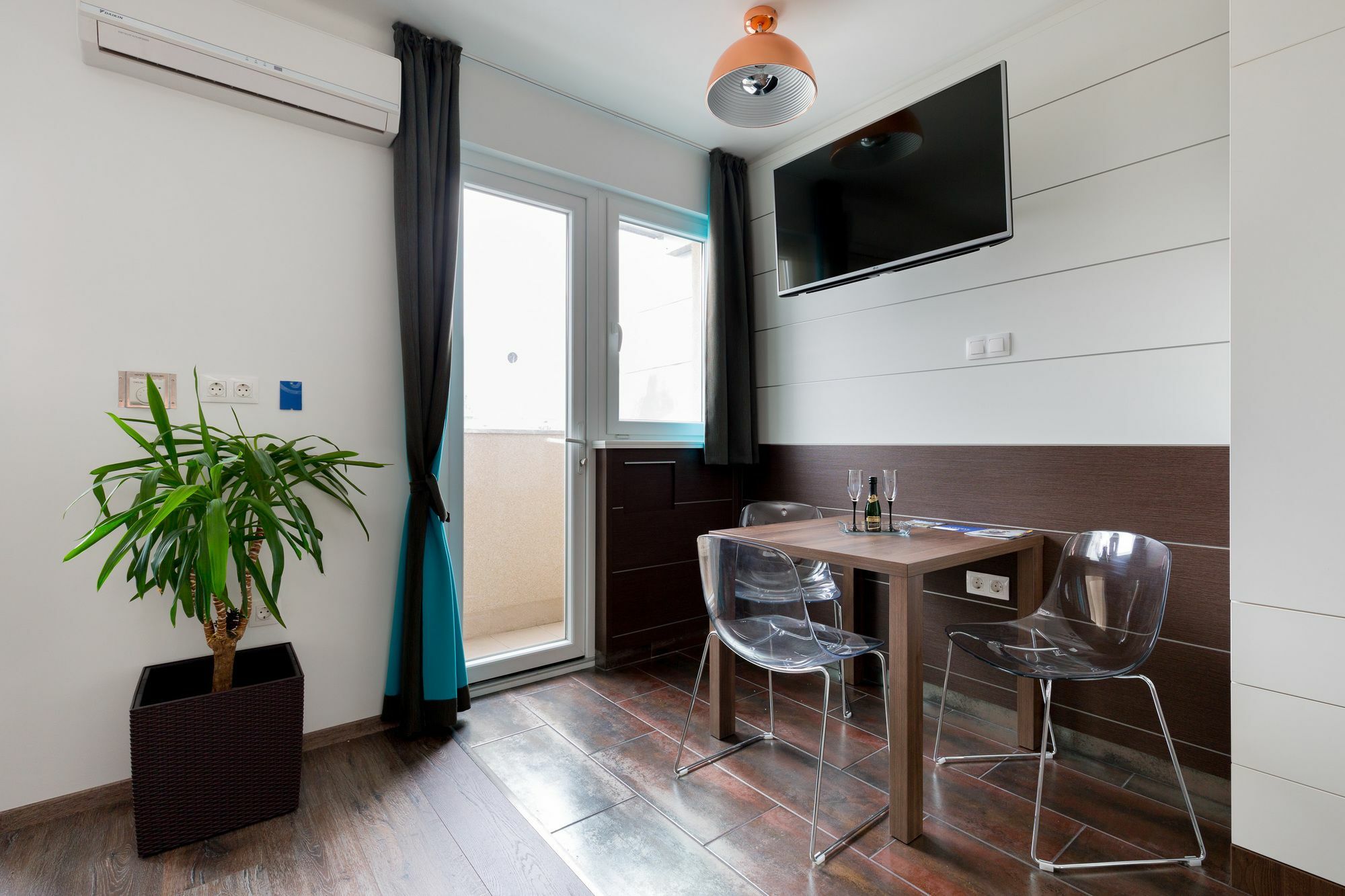 Bpm-Apartment Top Five Budapeste Exterior foto
